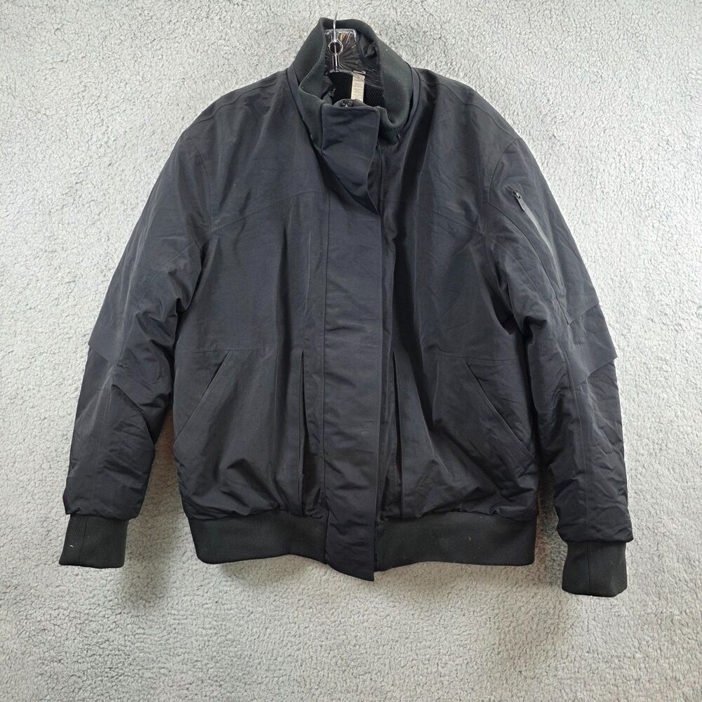 Lululemon Winter Warrior Bomber Jacket Women Size 10 Black Goose Down